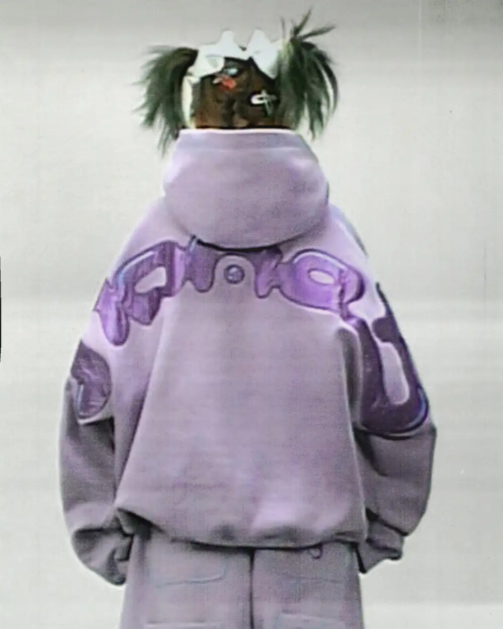 ANIMATED PULLOVER HOODIE LILAC