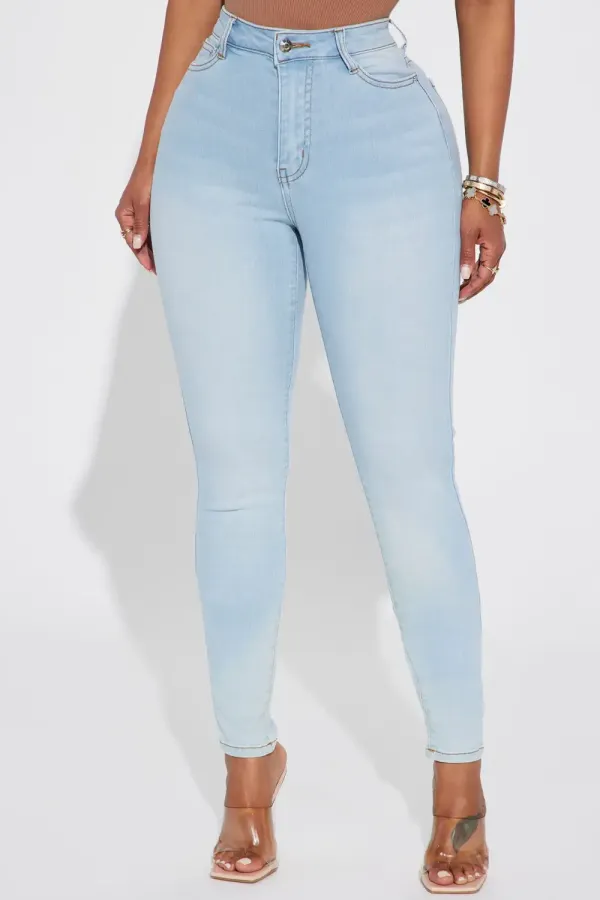 First Pick High Rise Jeans - Light Blue Wash
