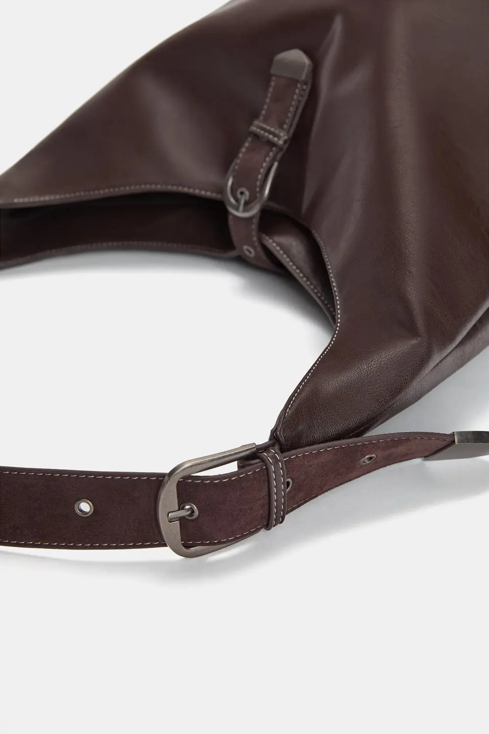 Bolso shopper hebilla efecto piel