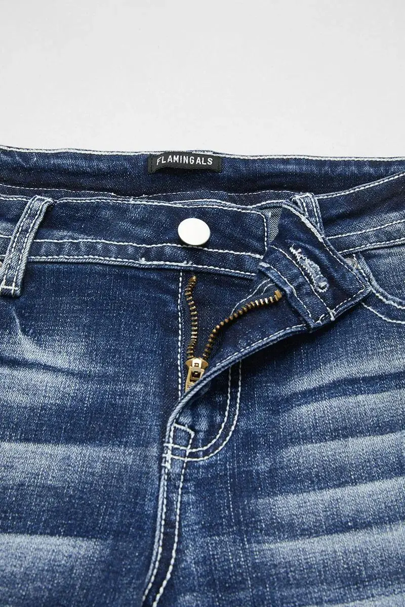 Wash Ripped Roll Hem Mid Waist Straight Leg Capri Jeans