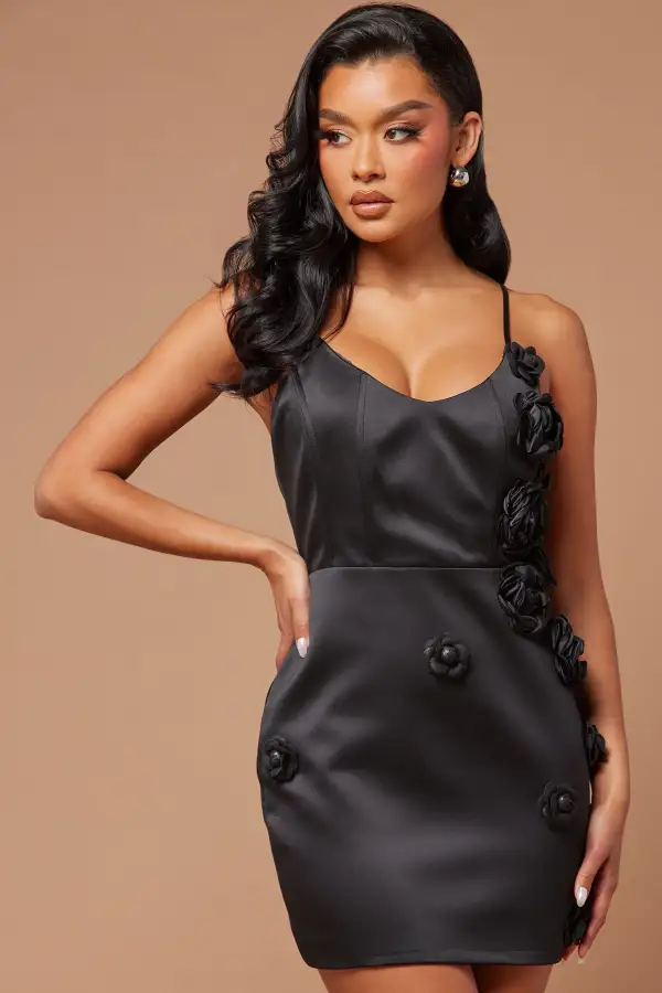Kiera Ann Floral Mini Dress - Black
